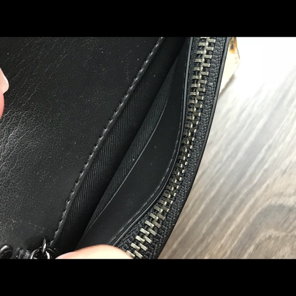 Coach Prairie Envelope Key Coin Wallet - Picture 4 of 8